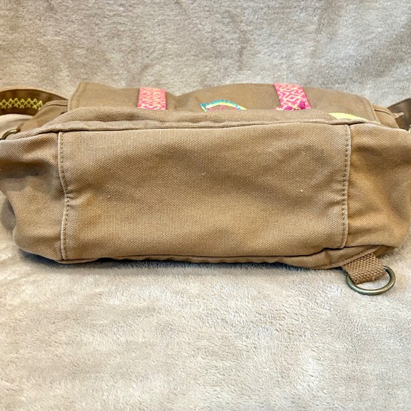 American Girl Lea Clark Tan Brown Canvas Embroidered Messenger Bag Backpack - Picture 9 of 11